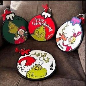 Large grinchmas decor
